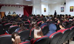 Öğrenciler dolandırıcılığa karşı bilinçlendirildi
