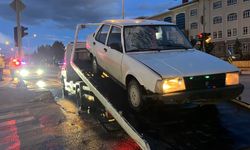 Otomobilin çarptığı yaya yaralandı