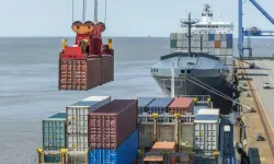 Ocak'ta dış ticaret açığı 8,4 milyar dolara yükseldi