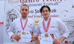 Alanya Üniversitesi Aşçılık Programı öğrencileri ulusal yarışmada altın madalya ve kupa kazandı