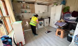 Antalya Kepez'den şehit ve gazi evlerinde bayram temizliği