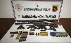 Jandarmadan kaçak silah operasyonu