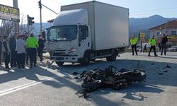 Motosikletiyle kaza yapan genç kız öldü