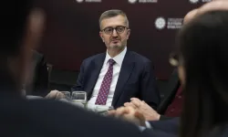 Burhanettin Duran: Basın mensuplarının haklarını iyileştirmeye devam edeceğiz