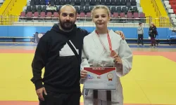 Özge Çolak Judoda Türkiye üçüncüsü oldu