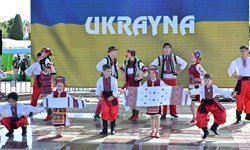 23 Nisan Çocuk ve Uçurtma Festivali bayram coşkusuyla yaşanıyor