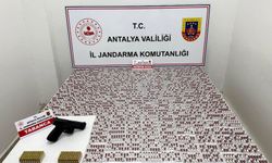 Antalya'da operasyon: 1298 sentetik uyuşturucu hap ele geçirildi