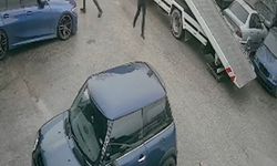 Değiştirilmek istenen akü alev aldı