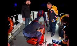 Kaleköy'de rahatsızlanan kişi Sahil Güvenlik botuyla tahliye edildi