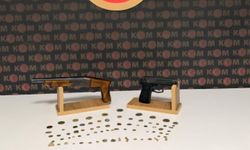 Operasyonda 74 sikke ele geçirildi