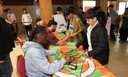 Alanyaspor’dan öğrencilere özel ziyaret