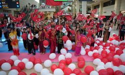 Antalya Havalimanı'nda bayram coşkusu
