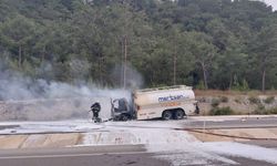 Antalya'da kaza yapan tankerde yangın çıktı: 1 yaralı