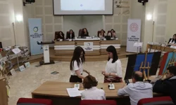 Liseler arası münazara yarışmasında finalistler belli oldu