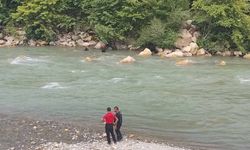 Alara Çayı'nda kaybolan Ahmet aranıyor