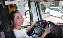 Begüm, memuriyeti bırakıp Avrupa yollarında TIR şoförü oldu