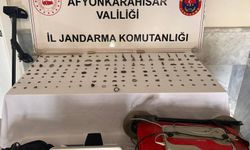 Definecileri jandarma yakaladı