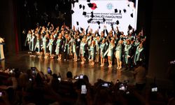 ALKÜ’de Diş Hekimliği Fakültesi’nde mezuniyet heyecanı