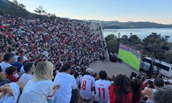 Milli maç Antiphellos Antik Tiyatrosu'nda izlendi