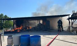 Antalya'da prefabrik evde yangın çıktı