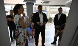 Plastik atıklar sanata dönüştü