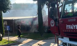 Antalya'da restoran çatısında yangın