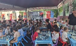 Alanya’da minik satranççılar büyük heyecan yaşadı
