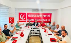 Yeniden Refah Partisi Alanya’da Teşkilat toplantısını gerçekleştirdi