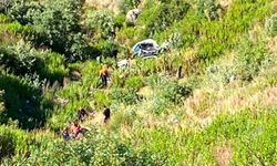 Antalya'da kamyonet, uçuruma yuvarlandı; aynı aileden 5 kişi öldü, 2 yaralı