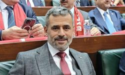 Belediye başkanı bıçaklı saldırı: Oğlu arbedede yaralandı