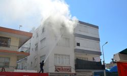 Dairedeki yangını itfaiye söndürdü