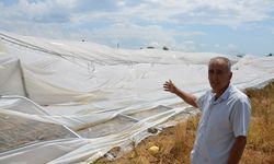 Antalya'da fırtına ve sağanakta seralar zarar gördü
