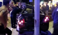Yolcu otobüsüyle otomobil kavşakta çarpıştı: 1 ölü, 1 ağır yaralı