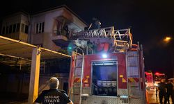 Ev yangını büyümeden söndürüldü