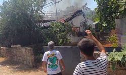 Gecekondu yangında kullanılamaz hale geldi