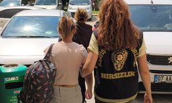 Tramvayda cüzdan çalan 2 şüpheli tutuklandı