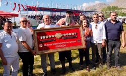 Gökbel Yaylası’nda ağalık unvanı yeniden Hasan Utkan Eminoğlu’nun oldu