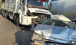 Antalya Serik'te zincirleme kaza: 2 Yaralı