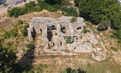 Antalya'da 1700 yıllık Roma Hamamı yıllara meydan okuyor