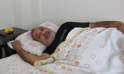 Esnafı bıçakla yaraladı, 'oyun bitti' deyip teslim oldu