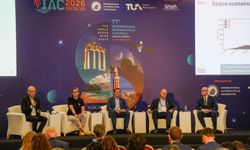 Antalya'da uzay enkazının azaltılması ve uyduların güvenilirliğinin artırılması ele alındı