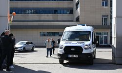 Zincirleme kazaya karışan motosikletin sürücüsü öldü