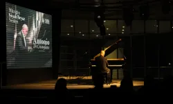Dünyaca ünlü piyanist Antonio Di Cristofano Bursa'yı büyüledi
