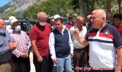 Ateş Ali'den Başkan Şahin'e anlamlı hediye