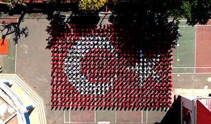 23 Nisan’da Alanya’da görkemli Türk Bayrağı koreografisi