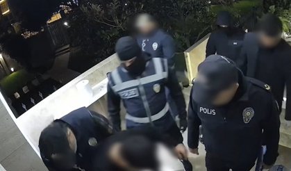 Antalya'da 'sahte polis' operasyonu kamerada