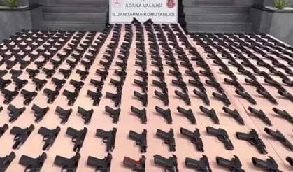 Jandarma'dan dev operasyon... 1.107 ruhsatsız tabanca ele geçirildi