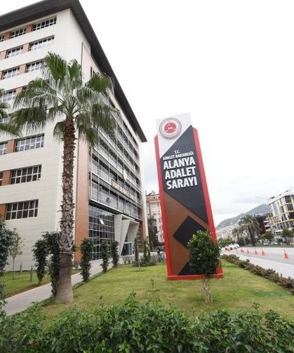 Alanya'da operasyon: 3 tutuklama