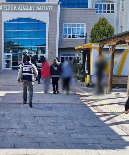 Sahte altın dolandırıcılığına 4 gözaltı