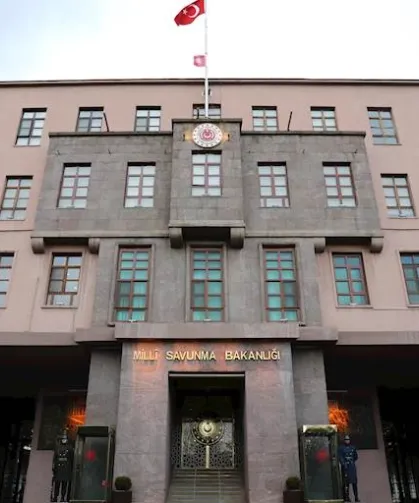 İran'dan ateşlenen Gaziantep'e giren füzeye imha!